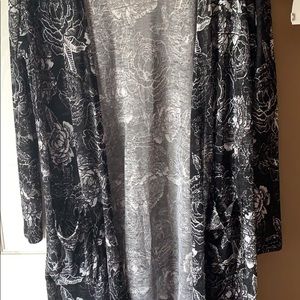 Lularoe Sarah cardigan